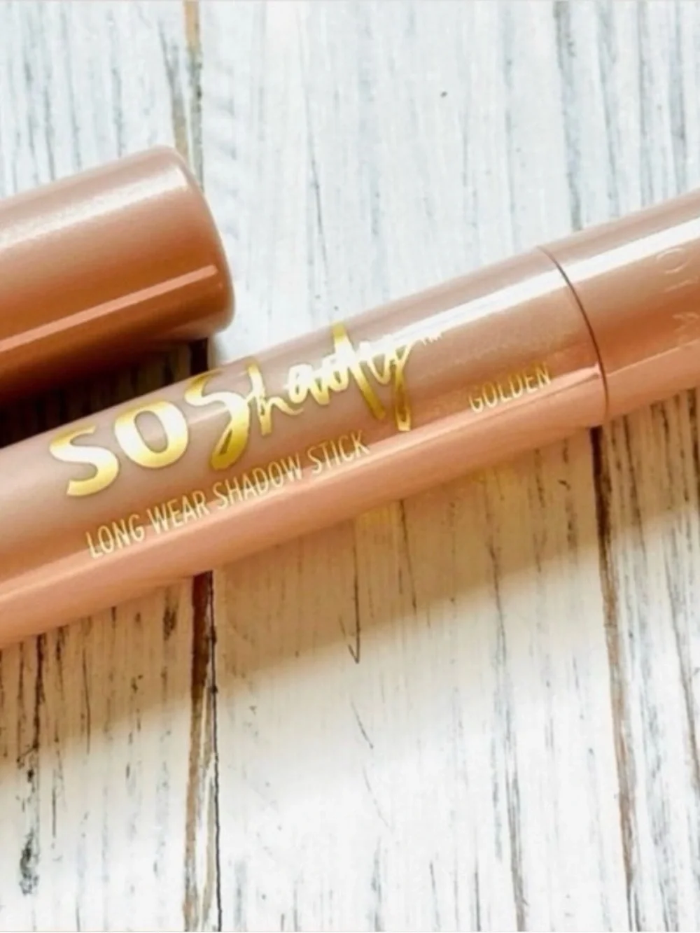 CHOOSE 1 Belle Beauty by Kim Gravel, So Shady Long Wear Eye Shadow Stick